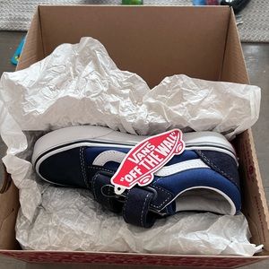 BRAND NEW Vans